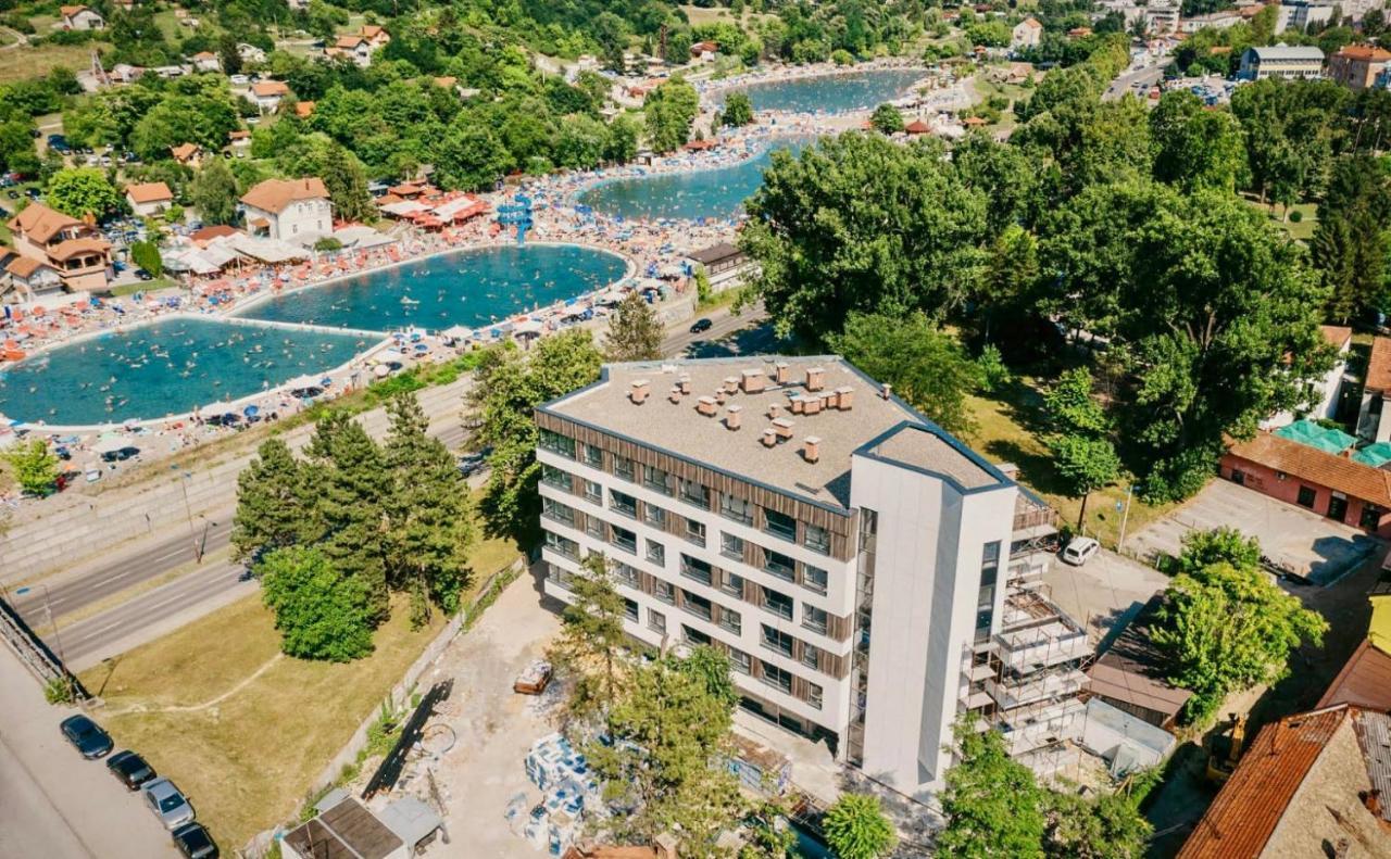 Emma Park Lake Tuzla Exteriör bild